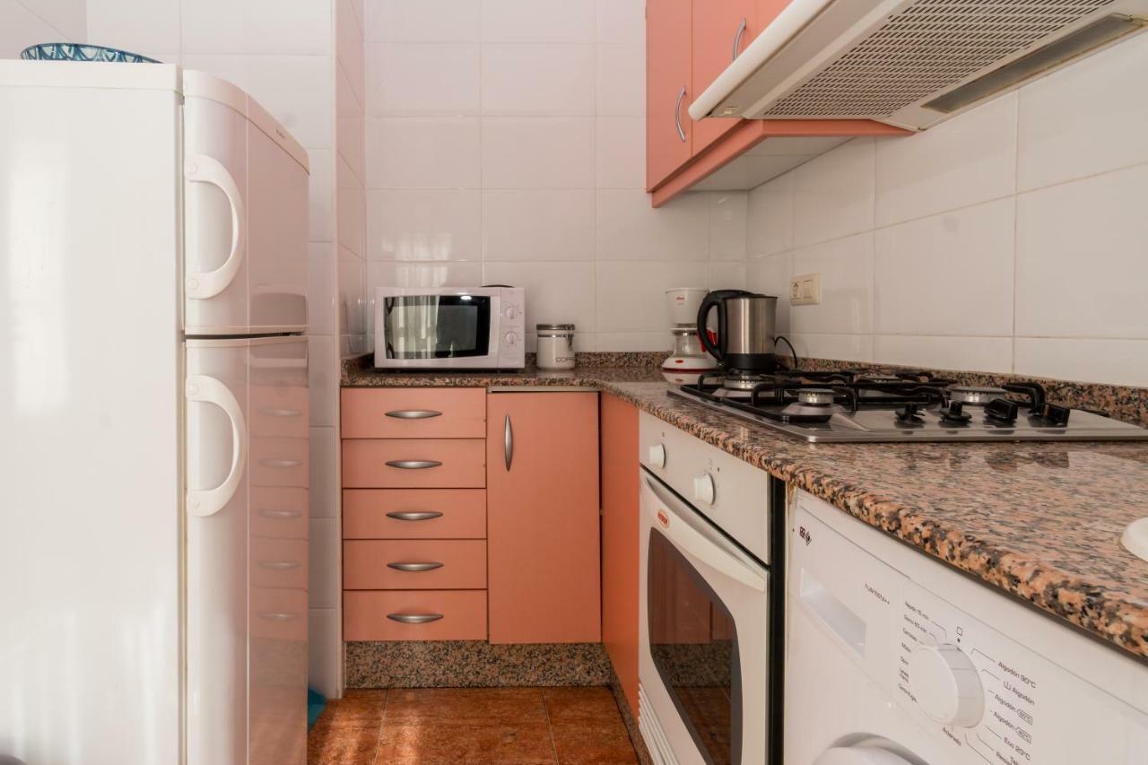 Big Flat At Center Of Valencia. Wifi Appartement